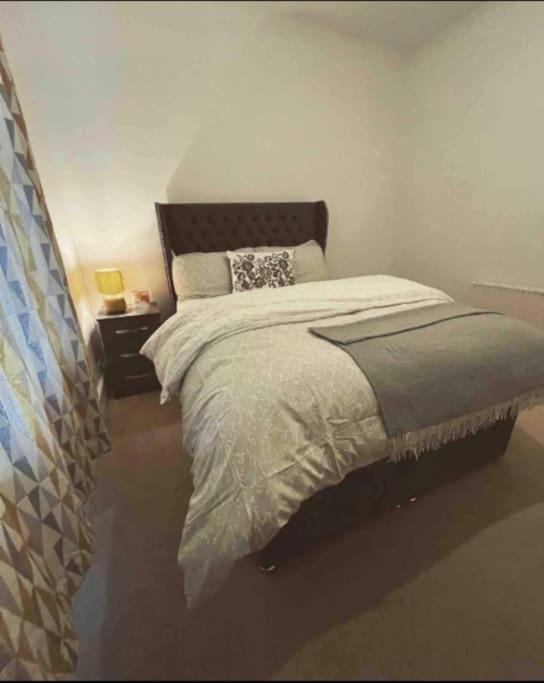 Two Bedroom Flat In London Bagian luar foto